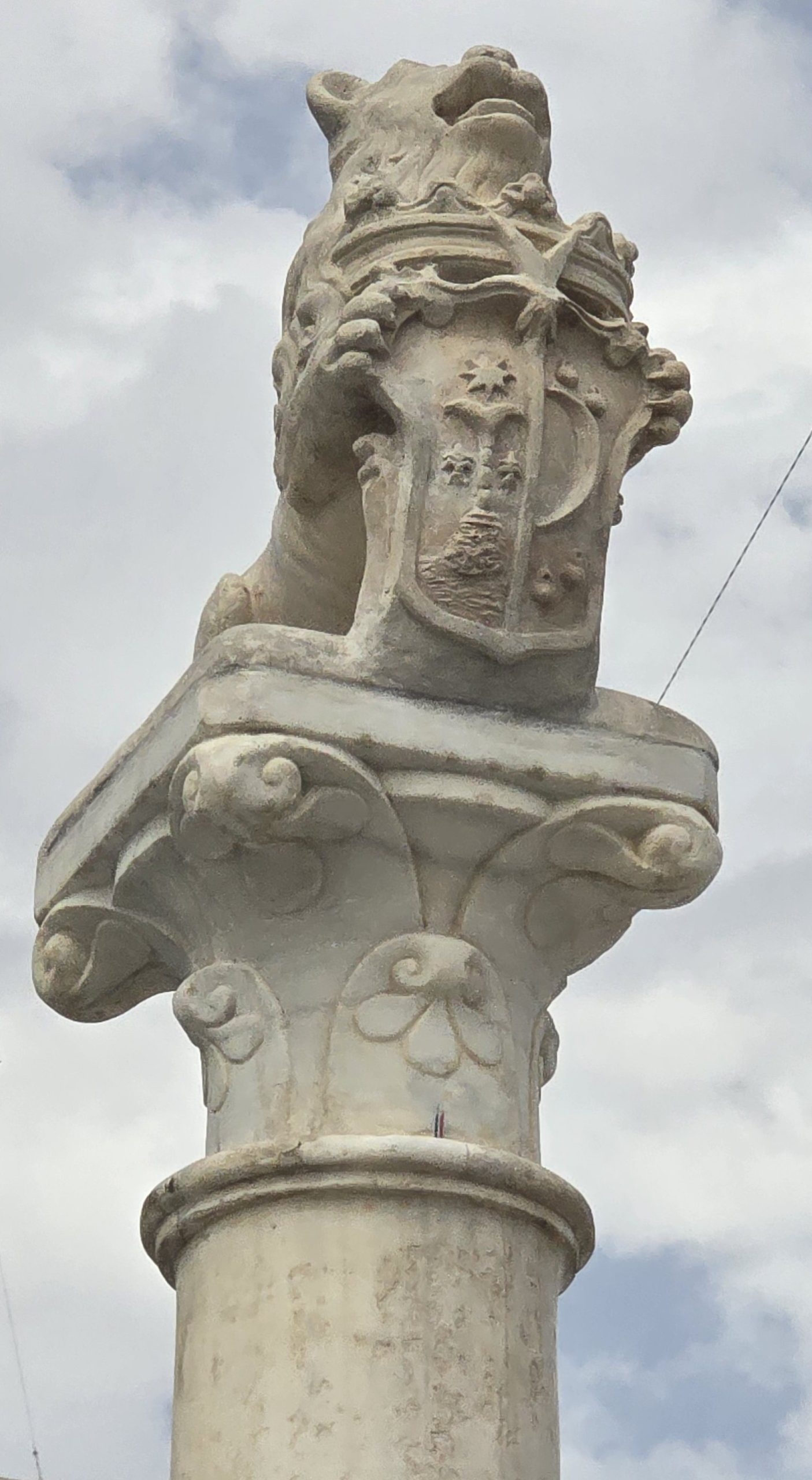 Detalle Columna del León